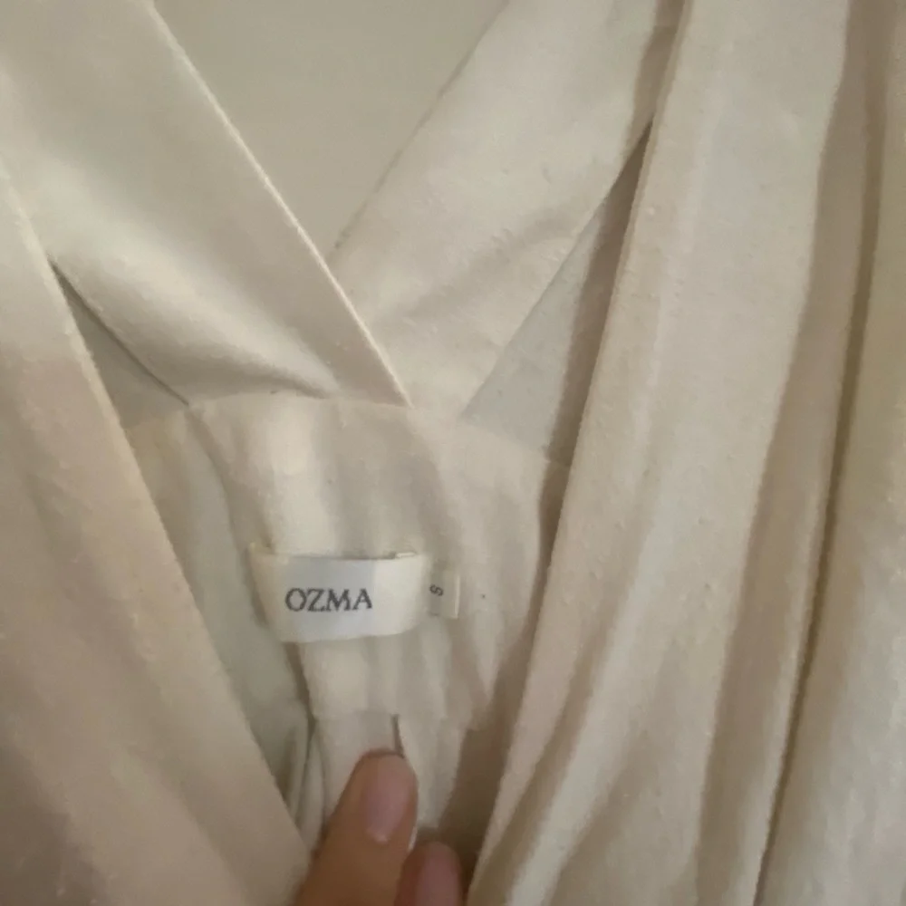 OZMA of California Silk Cream Garment - Picture 1 of 9